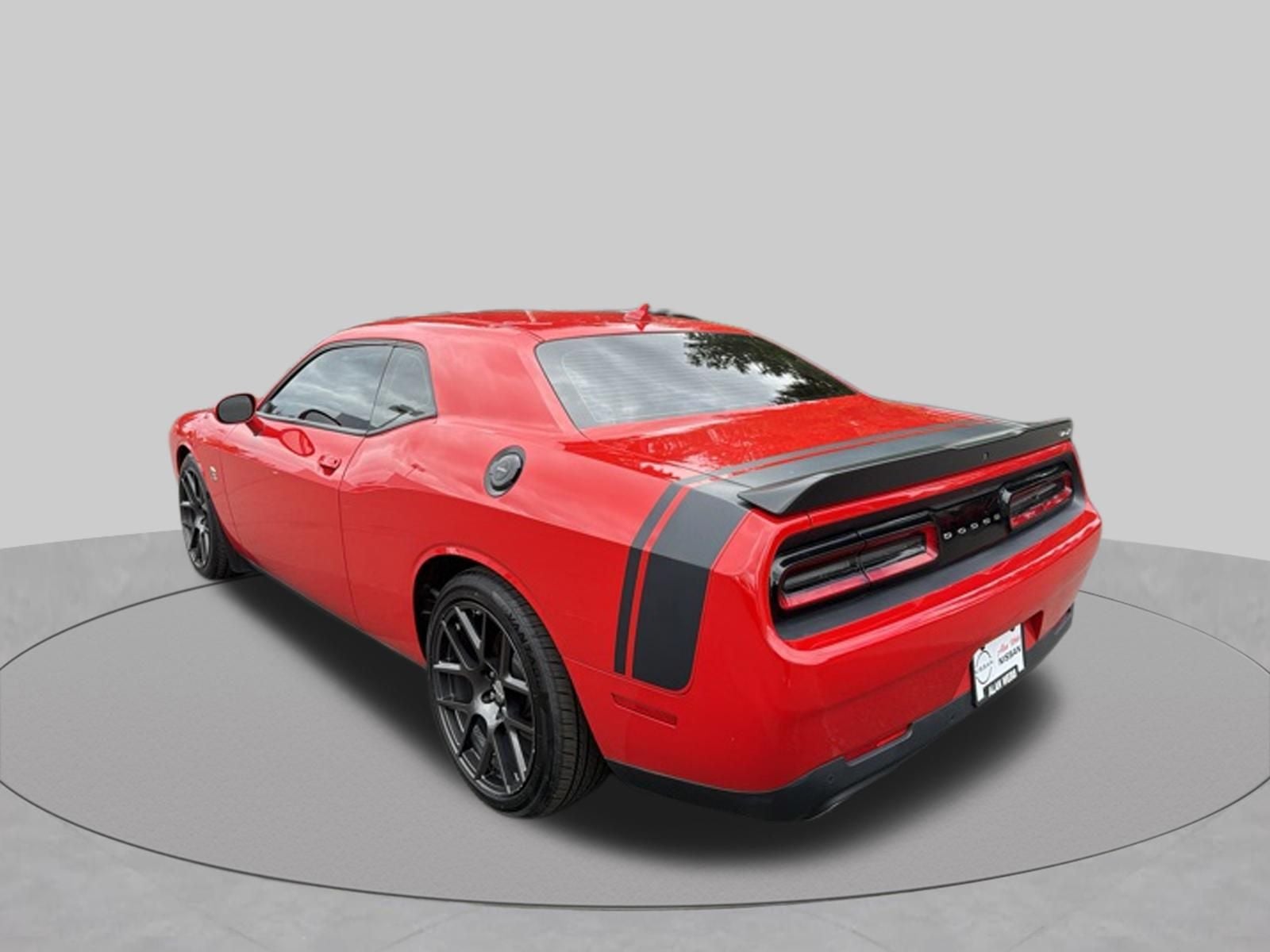 2016 Dodge Challenger R/T Scat Pack