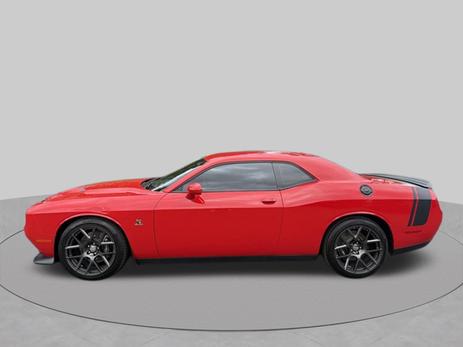 2016 Dodge Challenger R/T Scat Pack