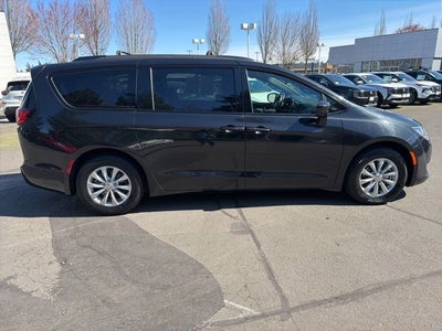 2019 Chrysler Pacifica Touring L Plus
