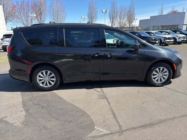2019 Chrysler Pacifica Touring L Plus