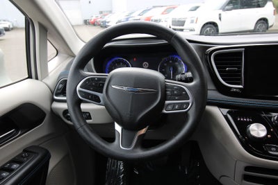 2021 Chrysler Pacifica Touring