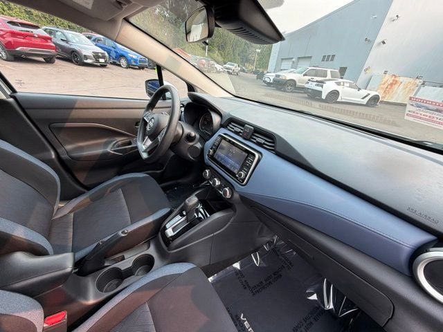 2023 Nissan Versa 1.6 SV