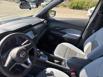 2024 Nissan Kicks SR