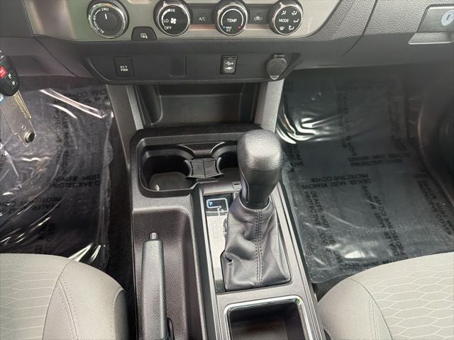 2016 Toyota Tacoma SR V6