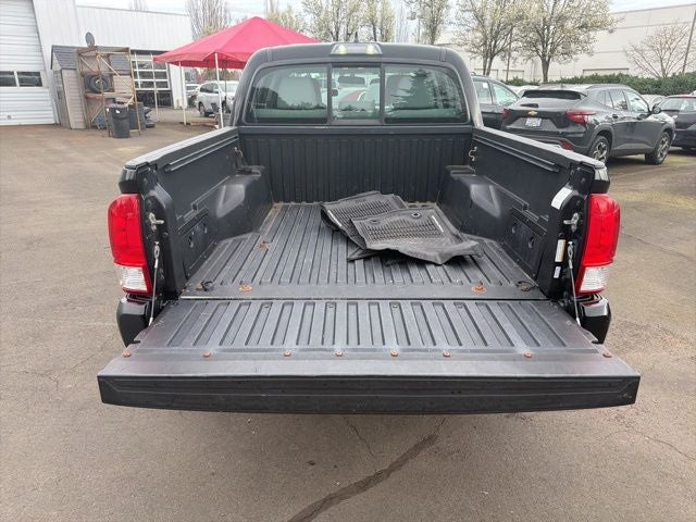 2016 Toyota Tacoma SR V6