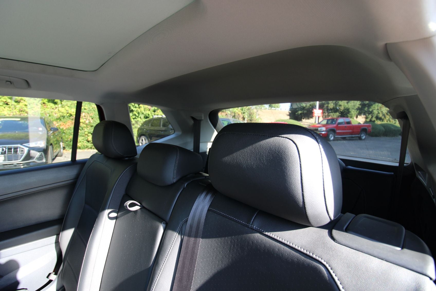 2018 Volkswagen Tiguan 2.0T SEL 3RD ROW SEAT 4Motion