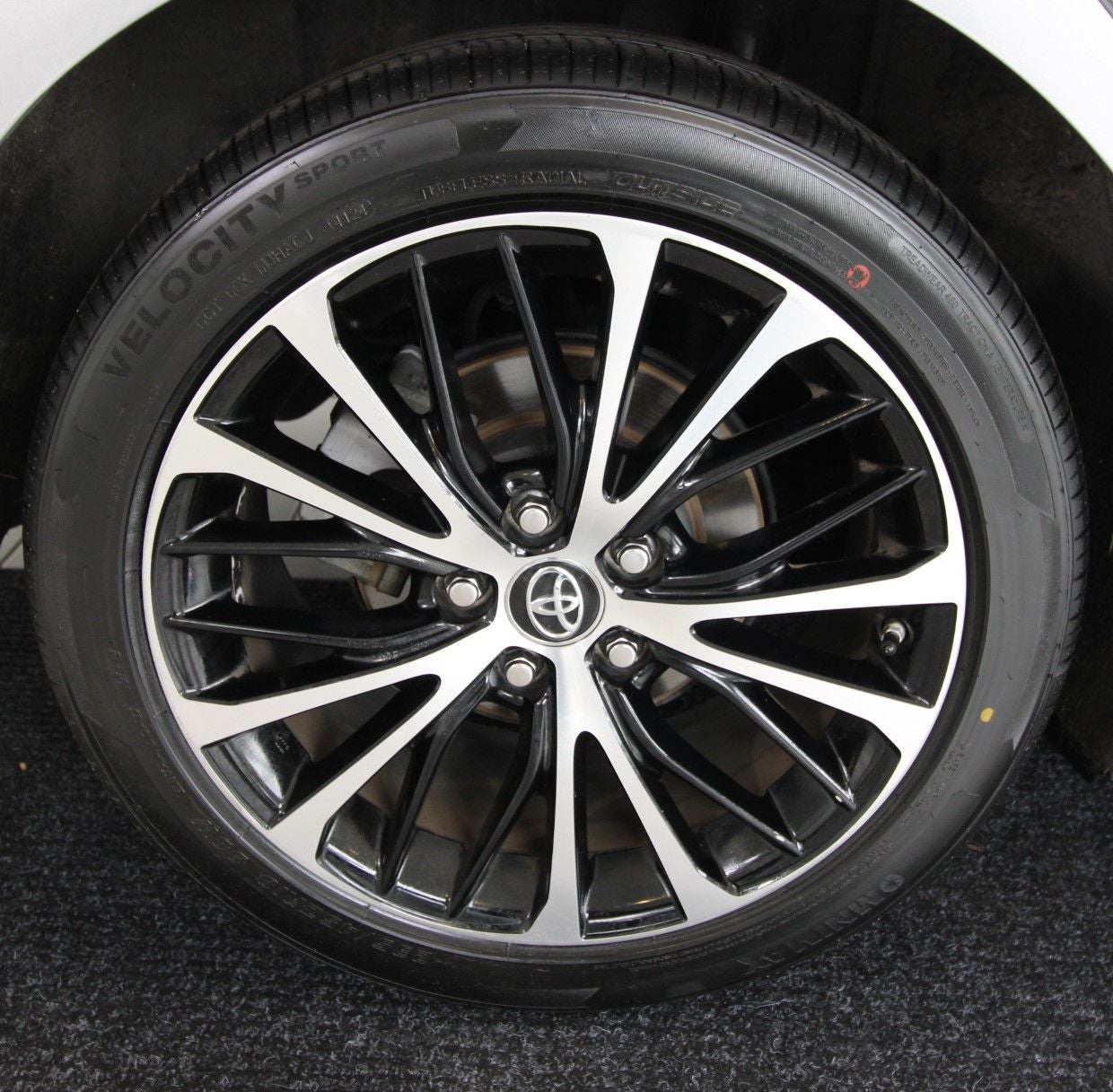 2019 Toyota Camry SE