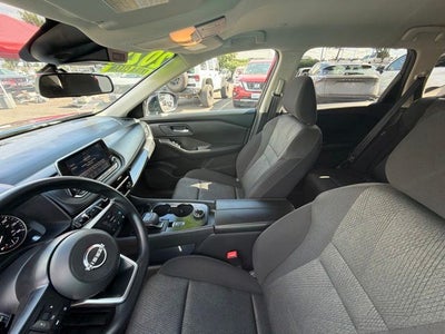2024 Nissan Rogue SV CERTIFIED