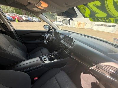 2024 Nissan Rogue SV CERTIFIED