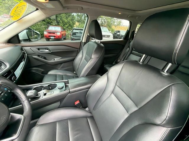 2022 Nissan Rogue SL