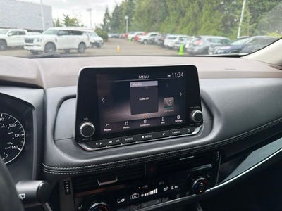 2022 Nissan Rogue SL