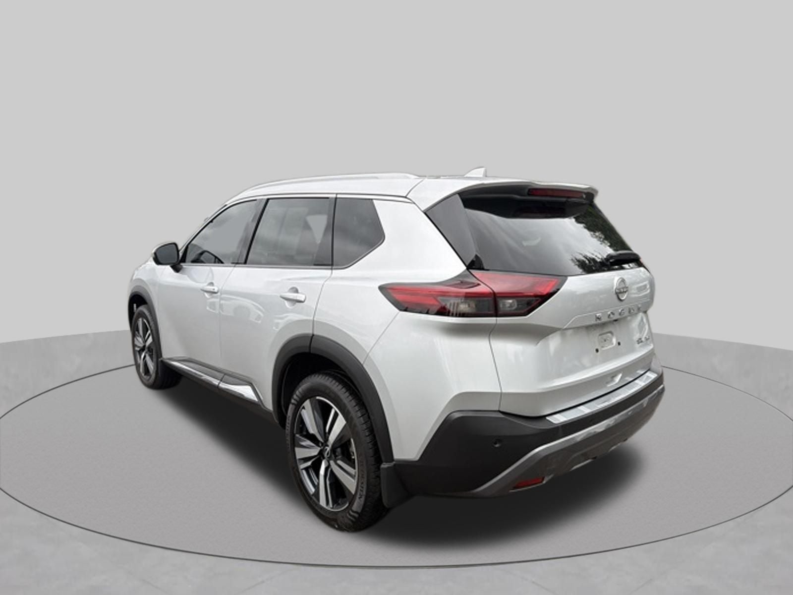 2022 Nissan Rogue SL