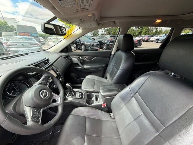 2017 Nissan Rogue Hybrid SV