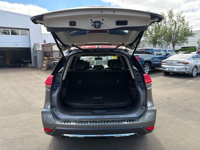 2017 Nissan Rogue Hybrid SV