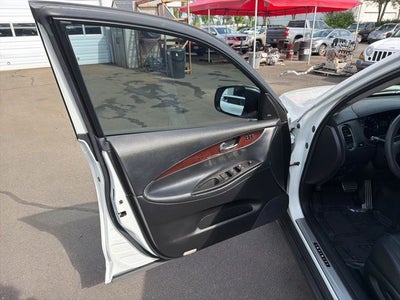 2017 INFINITI QX50 Base
