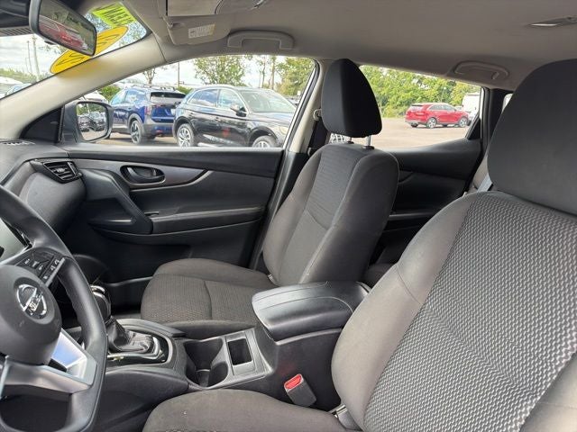 2022 Nissan Rogue Sport S