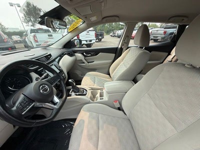 2020 Nissan Rogue Sport SV
