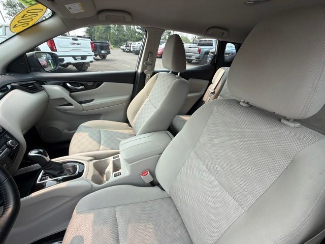 2020 Nissan Rogue Sport SV