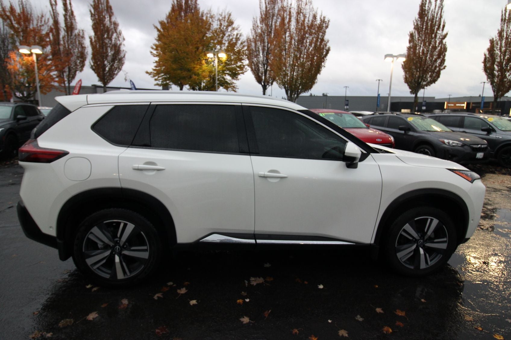 2023 Nissan Rogue SL