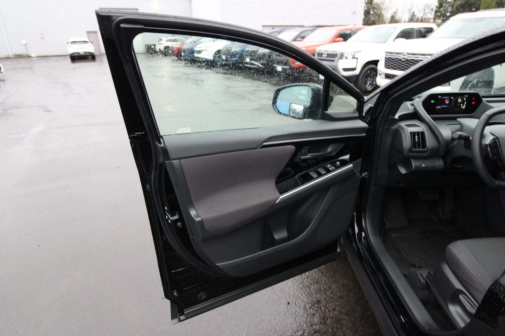 2025 Subaru Solterra Premium