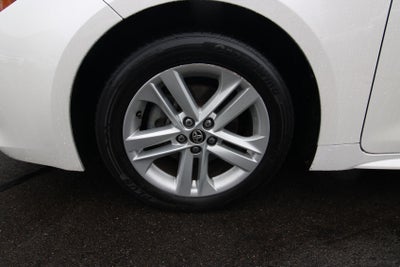 2019 Toyota Corolla Hatchback SE