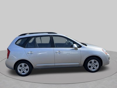 2009 Kia Rondo LX