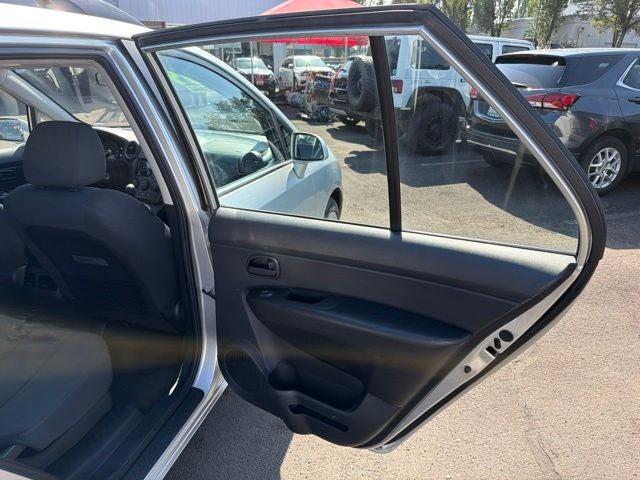 2009 Kia Rondo LX