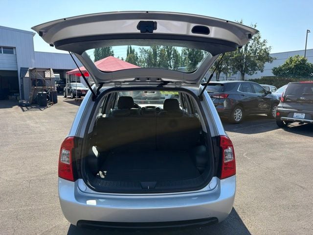 2009 Kia Rondo LX
