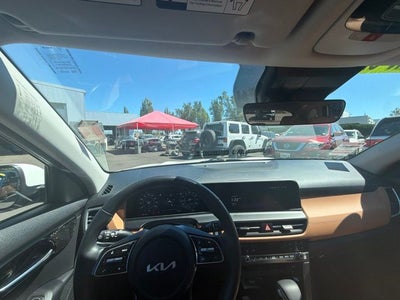 2025 Kia Seltos EX