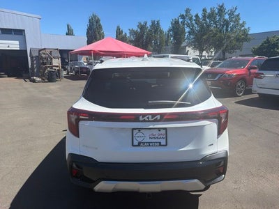 2025 Kia Seltos EX