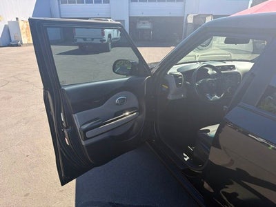 2017 Kia Soul Plus