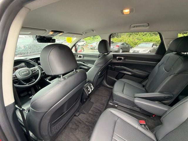 2023 Kia Sorento Hybrid EX