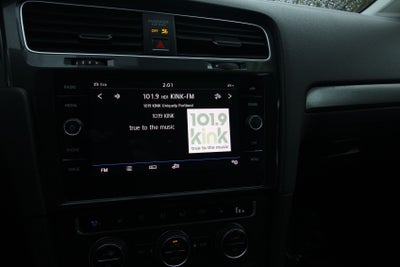 2018 Volkswagen e-Golf SE