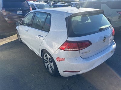 2018 Volkswagen e-Golf SE