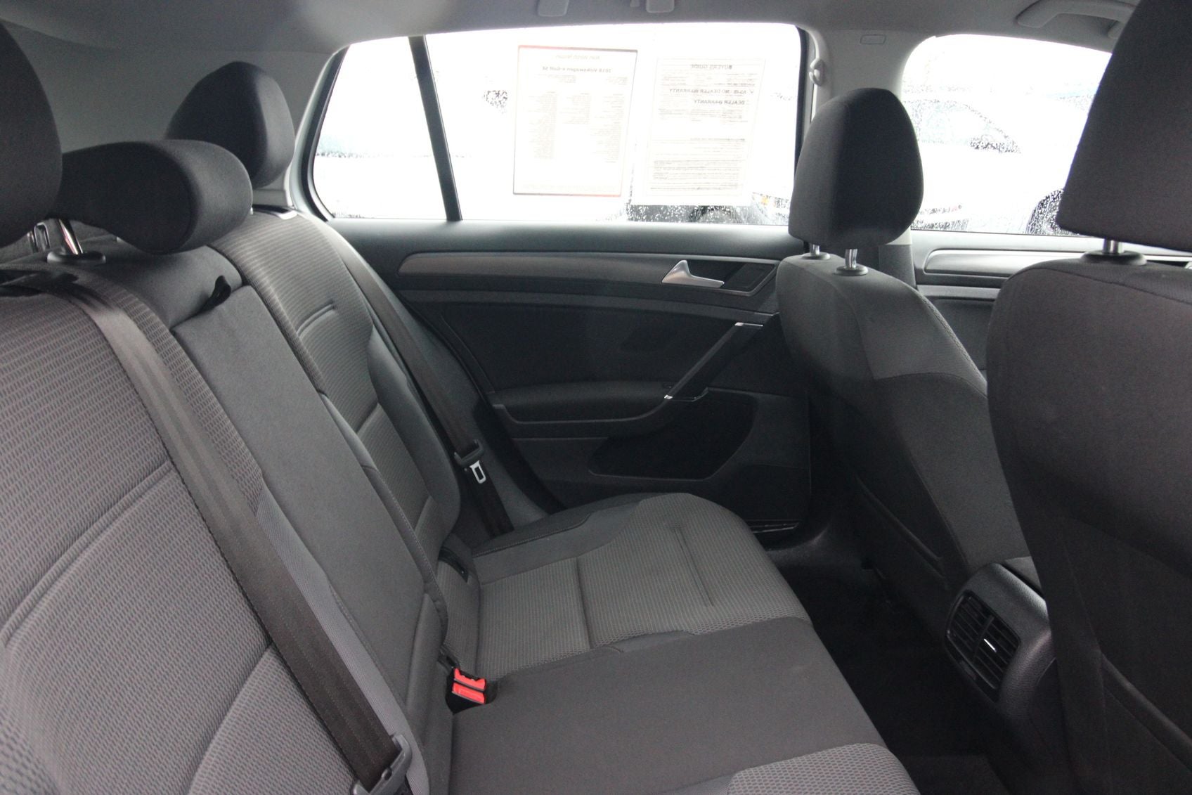 2018 Volkswagen e-Golf SE