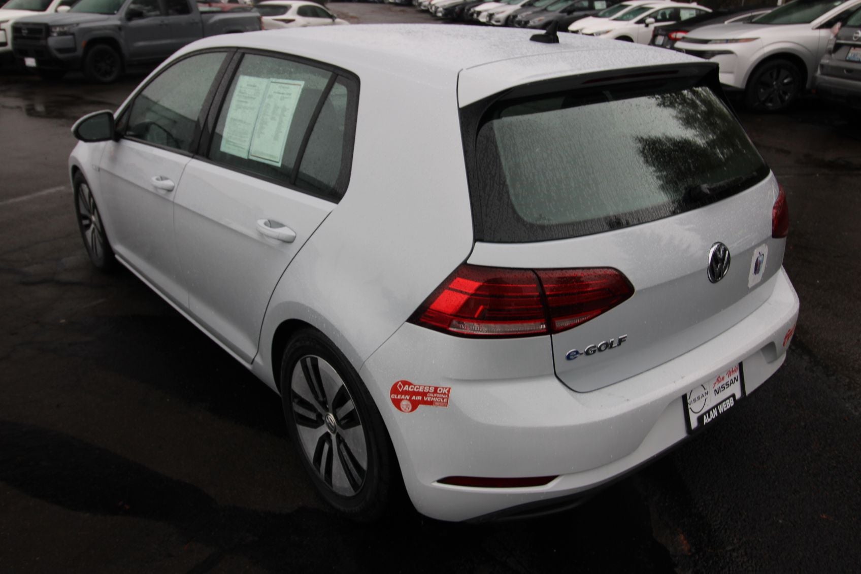 2018 Volkswagen e-Golf SE