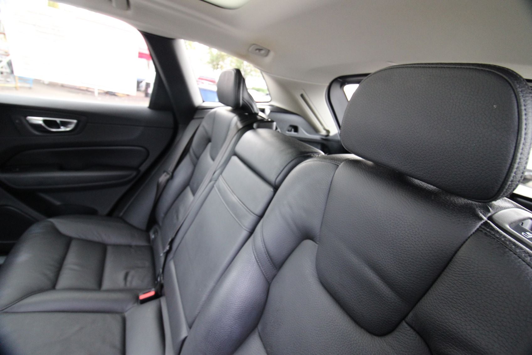 2020 Volvo XC60 T5 Momentum