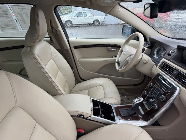 2013 Volvo XC70 T6